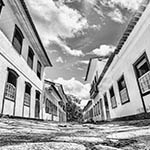 Fotografia de viagem - Rua do centro histórico de Paraty - Rio de Janeiro - Fotografia - Anthony Paz